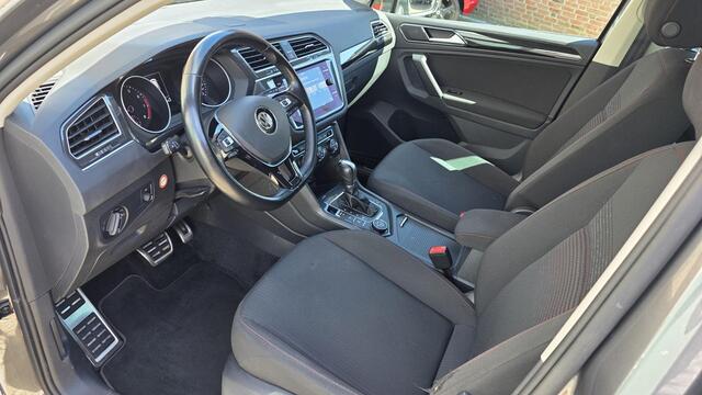 Volkswagen TIGUAN 2.0 TSI 4Motion Highline Navi, 180pk Cam 360, EL Klep, Dodehoek, EL Trekhaak, Winterpack, Head-Up, Xenon