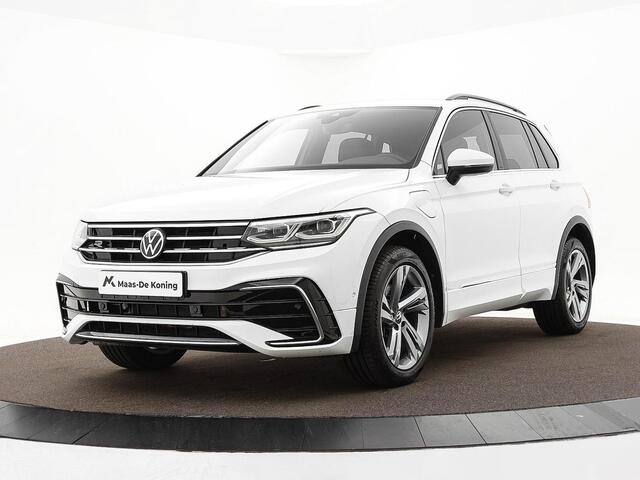 Volkswagen TIGUAN 1.4 TSI eHybrid 245pk DSG R-Line Business · Camera · Inklap. Trekhaak · Dodehoeksensor · Parkeer Assistent · Stuur- & Stoelverwarming · 19"Velgen ·