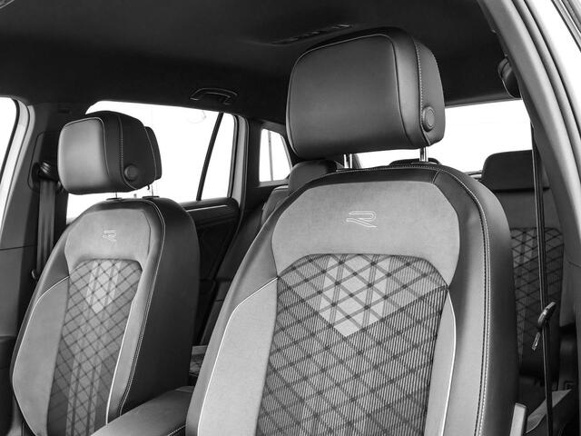 Volkswagen TIGUAN 1.4 TSI eHybrid 245pk DSG R-Line Business · Camera · Inklap. Trekhaak · Dodehoeksensor · Parkeer Assistent · Stuur- & Stoelverwarming · 19"Velgen ·
