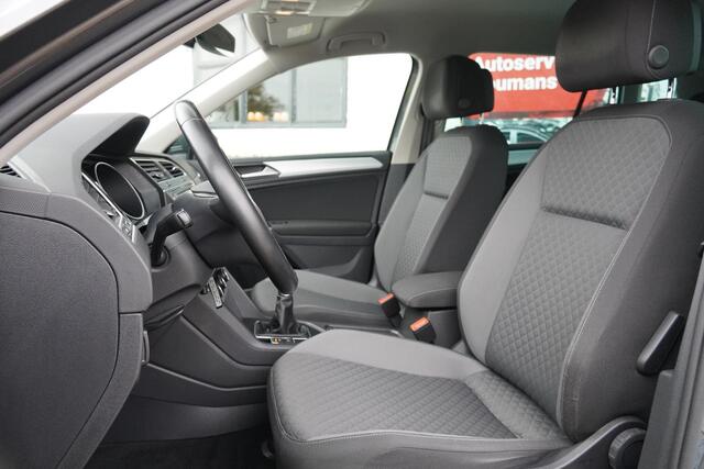 Volkswagen TIGUAN 1.4 TSI Connected Series Trekhaak Navi Carplay Adaptieve Cruise