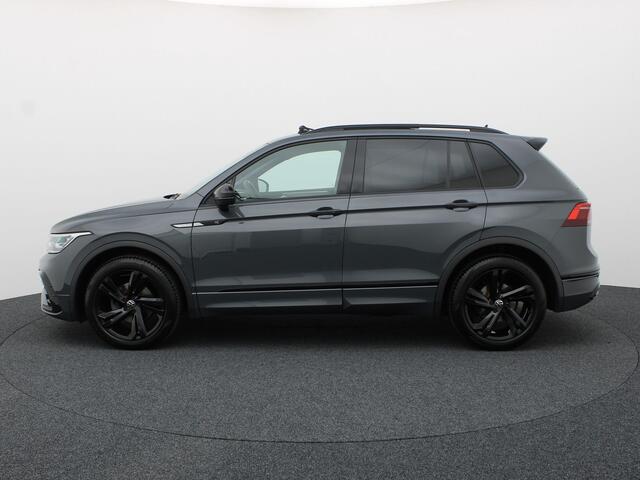 Volkswagen TIGUAN 1.5 TSI R-Line Business+ | Panodak | Apple Carplay / Android | IQ Light | Camera | Prijs Rijklaar !!