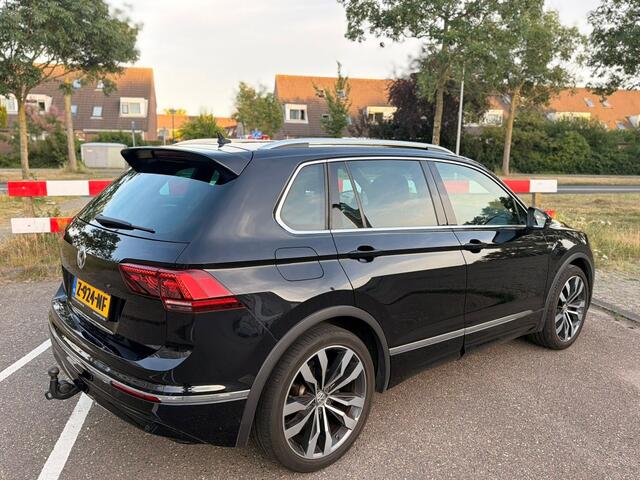 Volkswagen TIGUAN 2.0 TSI 4M | Pano | ACC | 20'' Velgen |