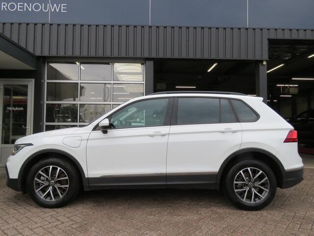 Volkswagen TIGUAN 1.4 TSI 245pk eHybrid / Digitaal dashboard / Camera / 17 Inch / BOVAG garantie