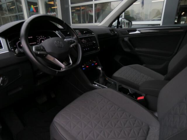Volkswagen TIGUAN 1.4 TSI 245pk eHybrid / Digitaal dashboard / Camera / 17 Inch / BOVAG garantie