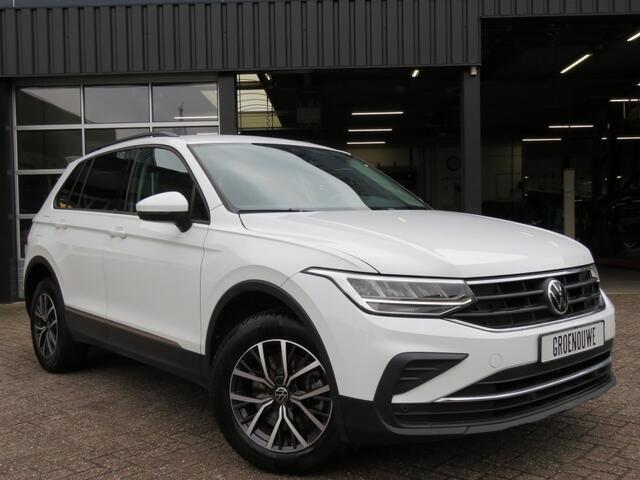 Volkswagen TIGUAN 1.4 TSI 245pk eHybrid / Digitaal dashboard / Camera / 17 Inch / BOVAG garantie