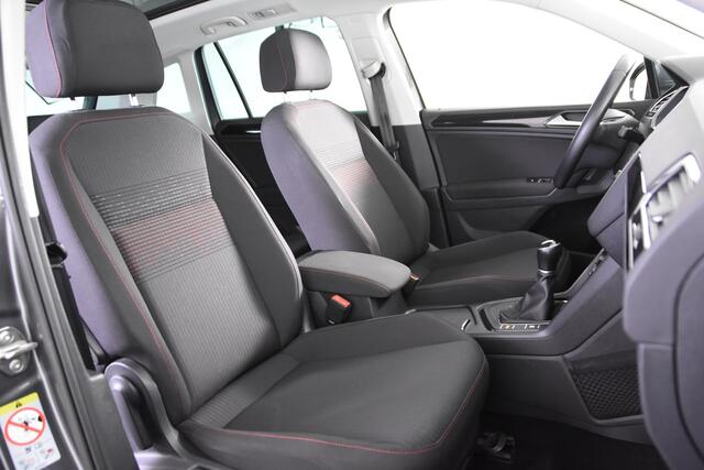 Volkswagen TIGUAN 1.4 TSI Sound *Panoramadak*Navigatie*Carplay*