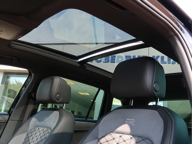 Volkswagen TIGUAN 1.4 TSI eHybrid R-Line Business+ | Panorama | Trekhaak | Camera |