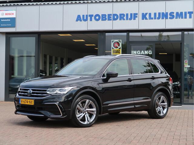 Volkswagen TIGUAN 1.4 TSI eHybrid R-Line Business+ | Panorama | Trekhaak | Camera |