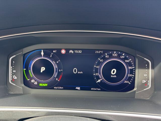 Volkswagen TIGUAN 1.4TSI eHybrid 245PK R-Line Camera Virtual IQ.Light ACC HUD