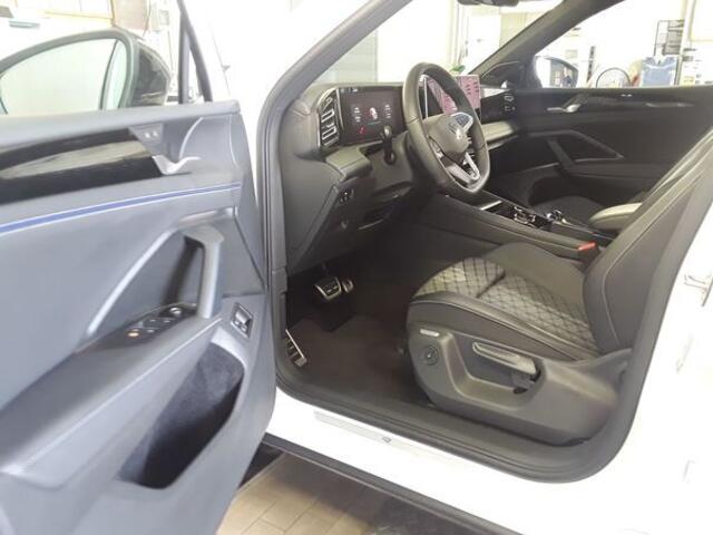 Volkswagen TIGUAN 1.5 TSI 204pk DSG eHybrid R-Line / Trekhaak / Harman&Kardon / HD Matrix LED