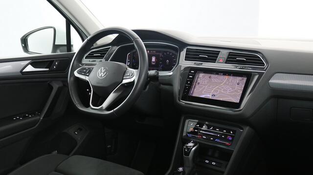 Volkswagen TIGUAN 1.5 TSI 150pk Life Business DSG / Panoramadak / Navigatie / Camera