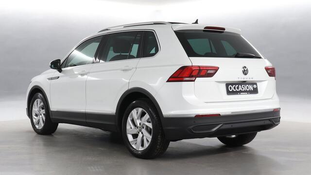 Volkswagen TIGUAN 1.5 TSI 150pk Life Business DSG / Panoramadak / Navigatie / Camera