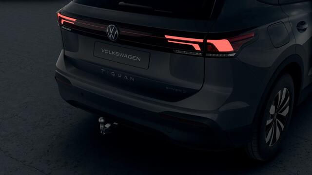 Volkswagen TIGUAN 1.5 eHybrid 204 6DSG Limited Edition | 30,5 cm display met 2D en 3D weergave | Automatische afstandsregeling (Adaptive Cruise Control) | Diefstalalarm