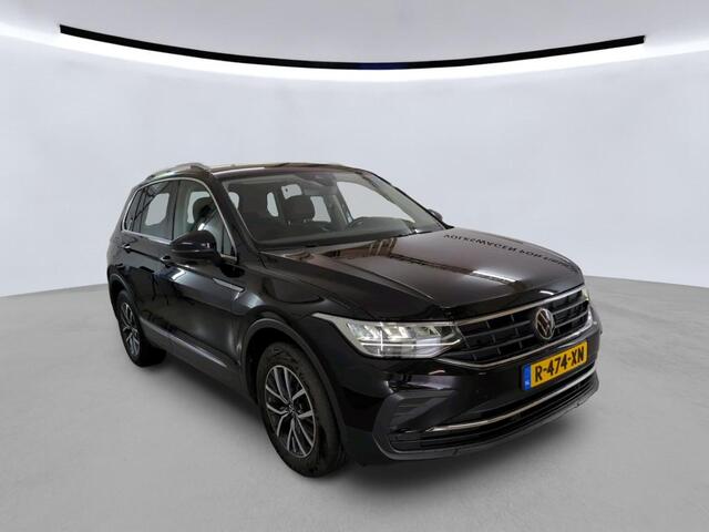 Volkswagen TIGUAN 1.5 TSI 130pk Life Business / Navigatie / Stoelverwarming / Camera