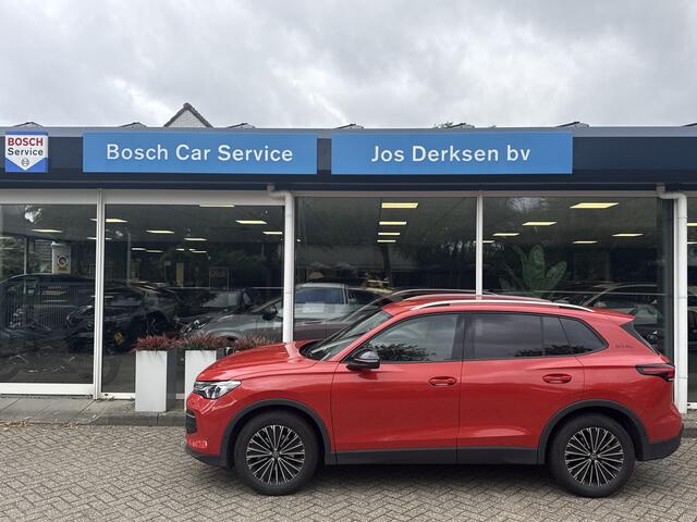 Volkswagen TIGUAN 1.5 eTSI 150PK Goal Automaat - Nav | CarPlay | Parkassist | 360 Camera | Stoel/stuurverw. | Dodehoek | Elektr. trekhaak/klep
