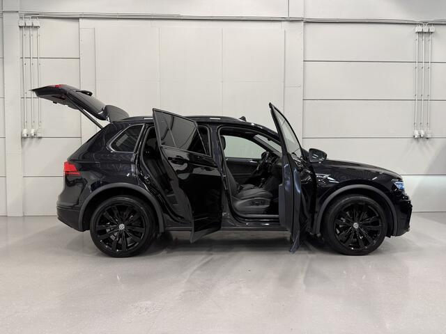 Volkswagen TIGUAN 2.0 TSI 4Motion R-Line BLACK PANO/VOL-LEER/20"/LED-PLUS/ACC/MEMORY/360CAMERA/VIRTUAL/CARPLAY/PRIVACY/DONKERE-HEMEL/EL.A.KLEP/DEEP BLACK PEARL