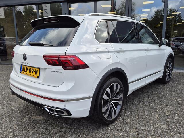 Volkswagen TIGUAN 1.4 TSI eHybrid R-Line Business+ | Head-up display | Panoramadak | Leder interieur | 20 inch |