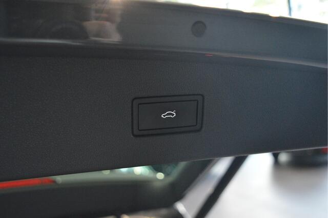 Volkswagen TIGUAN 1.4 TSI eHybrid pano camera head up trekhaak 19 inch !!