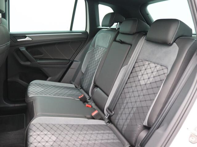 Volkswagen TIGUAN 1.4 TSI eHybrid R-Line Business 245PK DSG SOH 97,33%, Panoramadak, Matrix LED-Verlichting, 360gr. Camera, 19" LM Velgen, Keyless, Side Assist, Stoel-Stuurverwarming