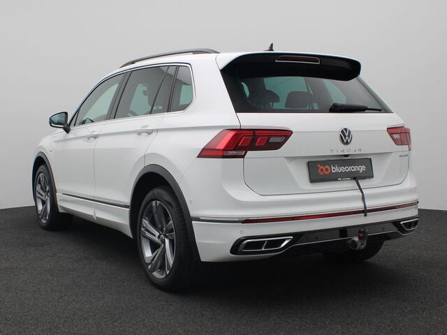 Volkswagen TIGUAN 1.4 TSI eHybrid R-Line Business 245PK DSG SOH 100%, Trekhaak, 360gr. Camera, Side Assist, Stoel-Stuurverwarming, 19" LM Velgen, Matrix LED-verlichting, Keyless