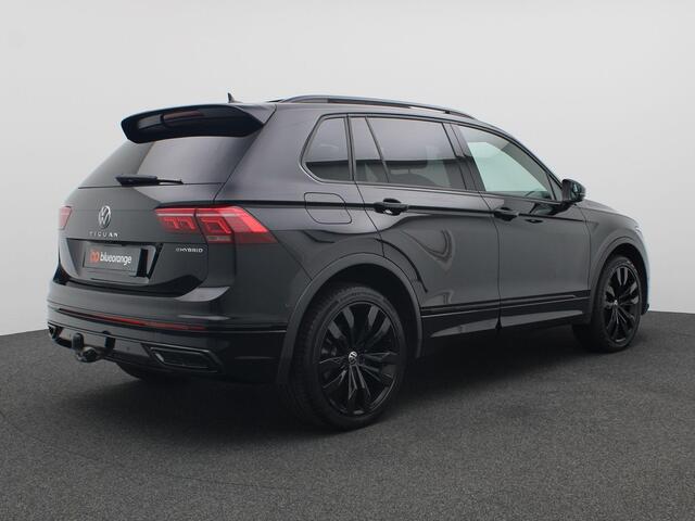 Volkswagen TIGUAN 1.4 TSI eHybrid R-Line Business 245PK DSG SOH 92%, Panoramadak, Trekhaak, Black Style, 360gr. Camera, 20" LM Velgen, DCC, Leder, Memorystoel, Head-Up Display, Matrix LED Verlichting
