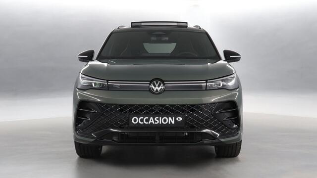 Volkswagen TIGUAN 1.5 eHybrid 272pk R-Line Edition DSG / Panoramadak / Head-up Display / 360 Camera