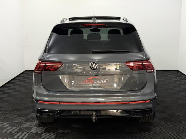 Volkswagen TIGUAN 1.4 TSI eHybrid R-Line Business+ Plug-in Panoramadak, Camera, Virtual desk, Stoelverwarming, Keyless start, Head-up display, Elektrische achterklep
