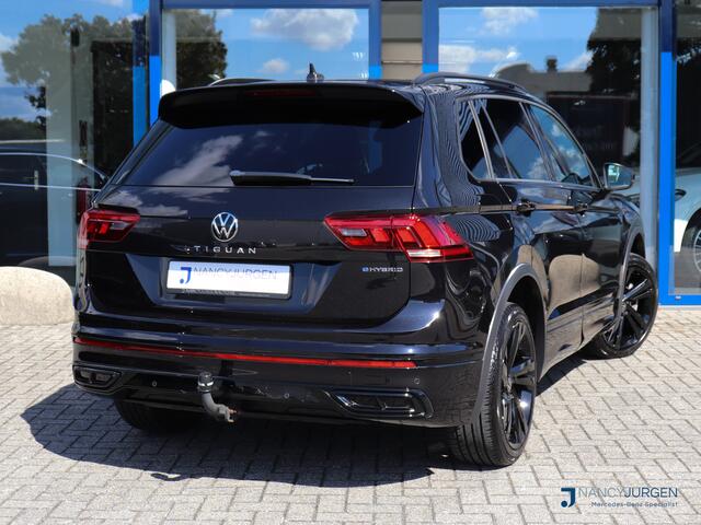 Volkswagen TIGUAN 1.4 TSI eHybrid | R-Line Business+ | El. Pano Dak | Park Assist | Matrix LED | Apple Car Play/Android Auto | Winter Pakket | Top Comfort Stoelen | Trekhaak | Buitenspiegels in Kleur