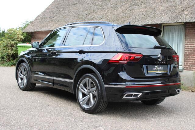 Volkswagen TIGUAN 1.4 TSI eHybrid R-Line Business SOh 92.1% IQ LIGHT NAVI ECC 104000KM!!