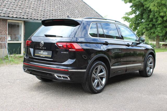 Volkswagen TIGUAN 1.4 TSI eHybrid R-Line Business SOh 92.1% IQ LIGHT NAVI ECC 104000KM!!