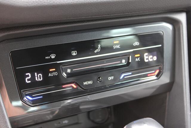 Volkswagen TIGUAN 1.4 TSI eHybrid R-Line Business SOh 92.1% IQ LIGHT NAVI ECC 104000KM!!