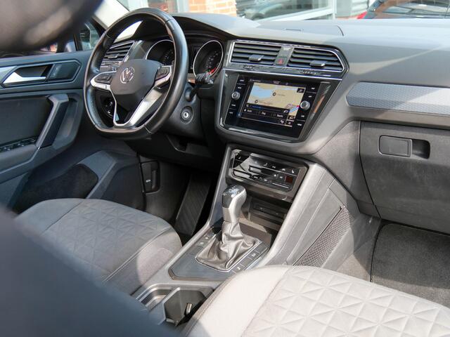Volkswagen TIGUAN 1.5 TSI 150PK Automaat Life | NAVIGATIE | CRUISE CONTROL | CARPLAY |