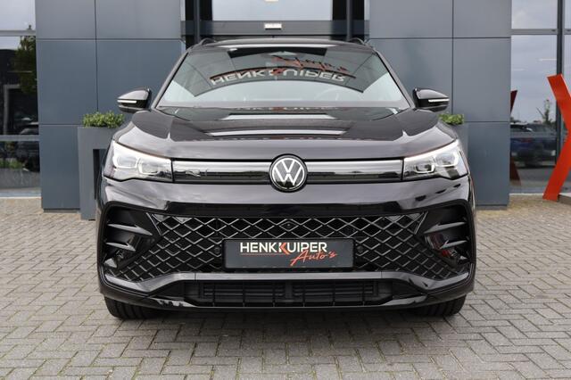 Volkswagen TIGUAN 1.5 eTSI DSG R-Line Black st 150pk /Panodak/ 360gr. camera/20 Inch LM/Matrix LED/Trekh wegkl/Navi