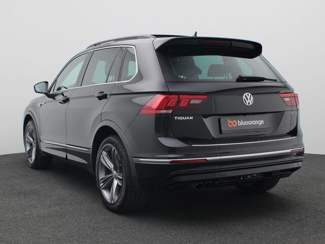 Volkswagen TIGUAN 1.4 TSI 4Motion Highline R-line 150PK DSG Panoramadak, Achteruitrijcamera, 19" LM Velgen, Stoelverwarming, Discover Pro Navi, Virtual Cockpit,