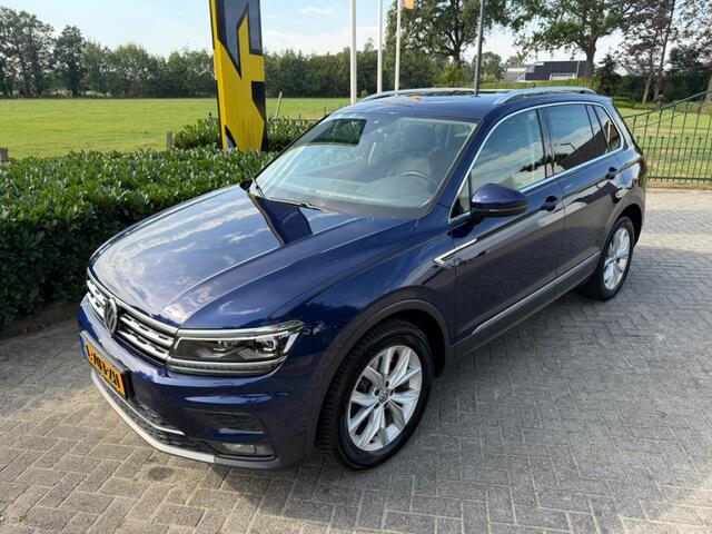 Volkswagen TIGUAN 2.0 TSI 4Motion Highline Led / Carplay / ACC / Trekhaak