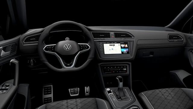 Volkswagen TIGUAN 1.4 TSI eHybrid R-Line Business 245PK DSG Trekhaak, Achteruitrijcamera, Black Style, Discover Pro Navi, 19" LM Velgen, Stoel-stuurverwarming,