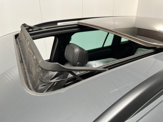 Volkswagen TIGUAN 1.4 TSI eHybrid R-Line / AUTOMAAT/ PANO/ ACC/ PARK.SENSOR.V+A/ CAMERA/ APP-CONNECT/ STUUR+STOELVERWARM./ ELEK.ACHTERKLEP/ DIGITAL DASH/ NAVI/ DAB/ CLIMA/ IQ.LIGHT/ 19'' LMV