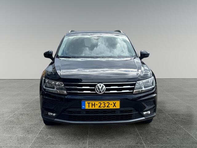 Volkswagen TIGUAN Allspace 1.4 150pk TSI Comfortline Business 7p. Panoramadak | Trekhaak | Stoelverwarming