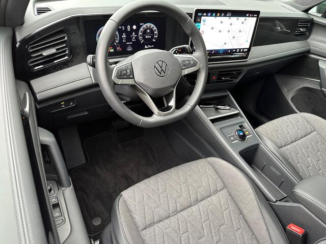 Volkswagen TIGUAN 1.5 eHybrid 204pk Life | Trekhaak | 360 Camera | Navigatie | Carplay | Adaptieve Cruise | Rijklaar incl. verlengde garantie