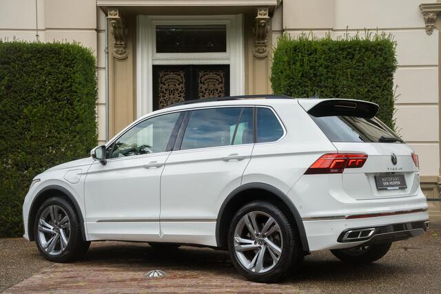 Volkswagen TIGUAN 1.4 TSI eHybrid R-Line Business+ TREKHAAK | PANO | 360 CAM | HUD | 1E EIGN