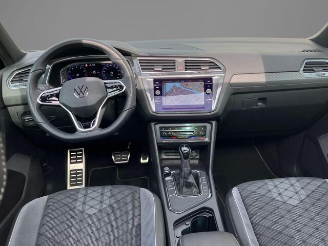 Volkswagen TIGUAN 1.5TSI/150PK R-Line Black Style DSG · Panoramadak · Apple/Android Car Play · Stoel- & stuurverwarming