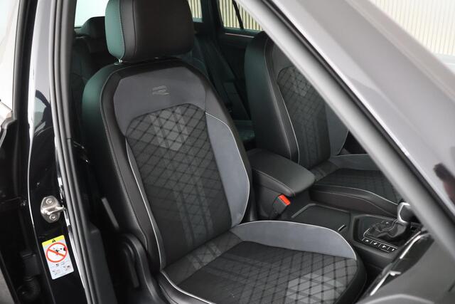 Volkswagen TIGUAN 1.4 TSI 245pk eHybrid R-Line Business+ 360Camera Stoelverwarming Virtual Cockpit LED Navigatie