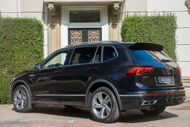 Volkswagen TIGUAN Allspace 2.0 TSI R-Line Business 7p. TREKHAAK | HEAD UP | CARPLAY | CAMERA | 1E EIGN