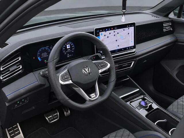 Volkswagen TIGUAN 1.5eTSI/150PK R-Line · Panoramadak · Trekhaak · 360°Camera + Parkeersensoren · Garantie t/m 28-03-2028 of 100000km.
