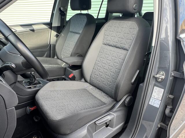 Volkswagen TIGUAN 1.5 TSI Life Business | Nieuw Binnen | Navigatie | Adaptief Cruise | Stoel/Stuur Ver. | Trekhaak