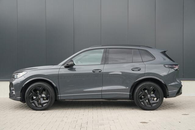 Volkswagen TIGUAN 1.5 eHybrid R-Line Edition 150pk - ACC - Stoel-stuurverwarming - Black Style - Navi - Camera - Ergoactive - Rijklaar