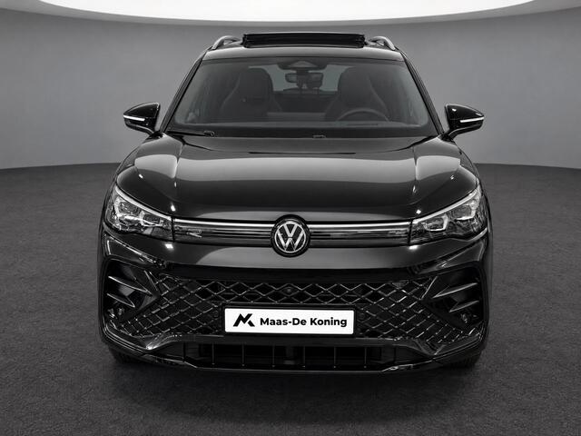 Volkswagen TIGUAN 1.5 272pk DSG eHybrid R-Line Edition · Panoramadak · 360 Camera · Wegklapbare Trekhaak · Massage · Black style · 20'' Inch · Garantie t/m 22-06-2030 of 100.000km