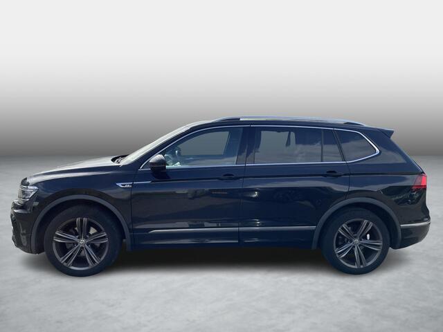 Volkswagen TIGUAN Allspace 1.5 TSI Highline 150 Business R , Automaat, Trekhaak, Schuif-/kanteldak, Clima, Adap.Cruise, Stoelverwarming, Camera, LMV 19 Inch, Apple Carplay, Android Auto, PDC