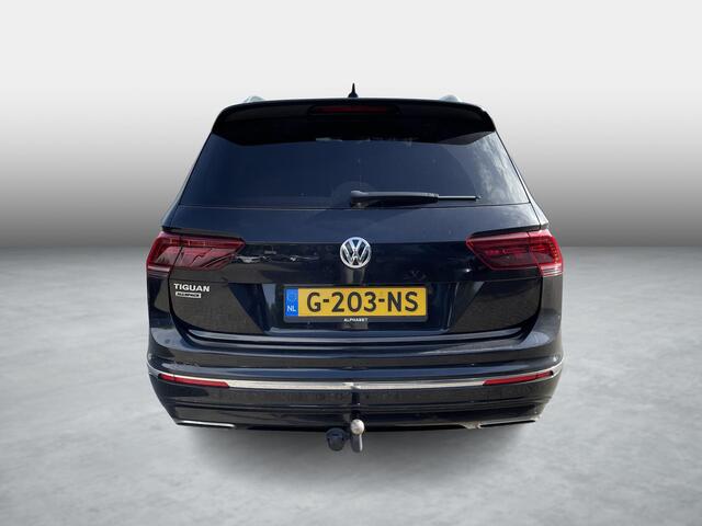 Volkswagen TIGUAN Allspace 1.5 TSI Highline 150 Business R , Automaat, Trekhaak, Schuif-/kanteldak, Clima, Adap.Cruise, Stoelverwarming, Camera, LMV 19 Inch, Apple Carplay, Android Auto, PDC