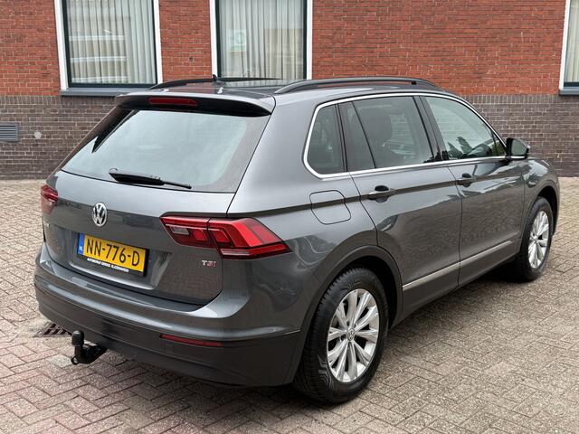 Volkswagen TIGUAN 1.4 TSI ACT Comfortline. | AUTOMAAT | 1E EIG | TREKHAAK | CRUISE | PDC |